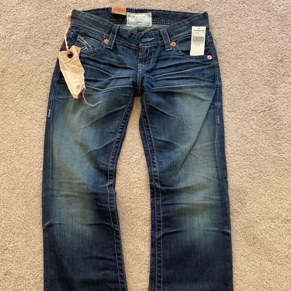 NWT Buckle Big Star SOPHIE jeans 28R, FIT like a 27R, low rise